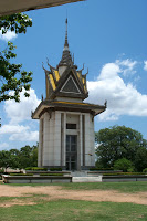 Den Roten Khmer hinterher - Grausames (in) Kambodscha